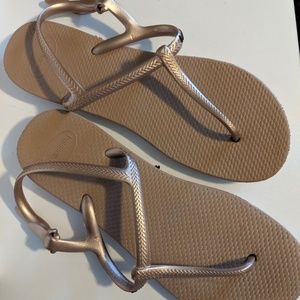 Havaiana Rose Gold Sandals